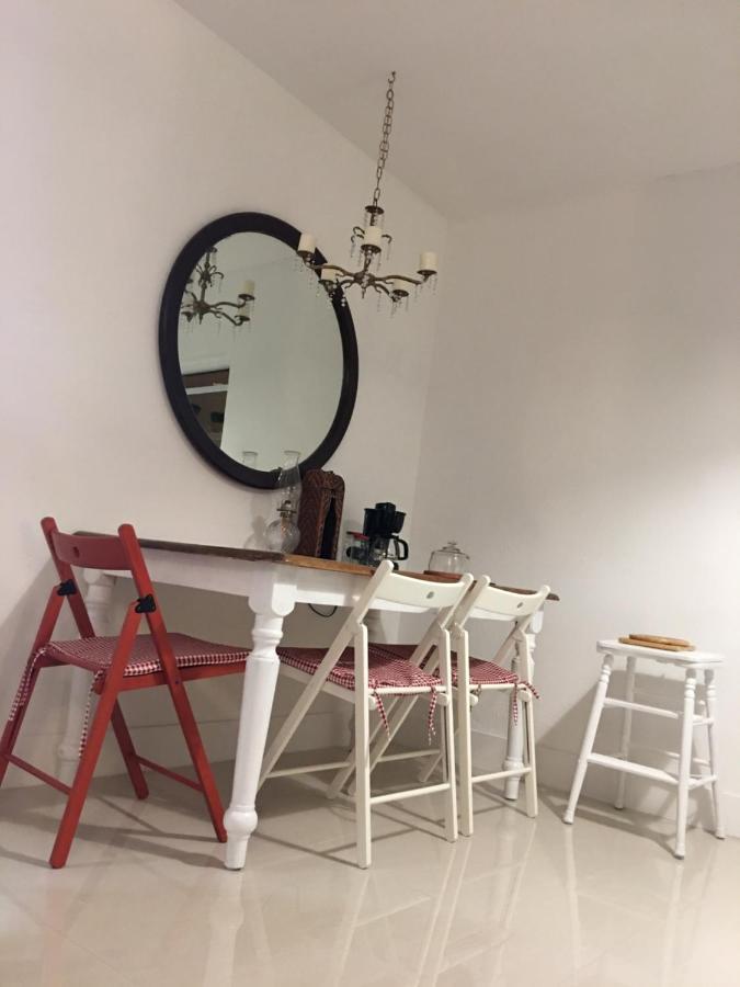Private Studio Blocks From Coconut Grove 마이애미 외부 사진