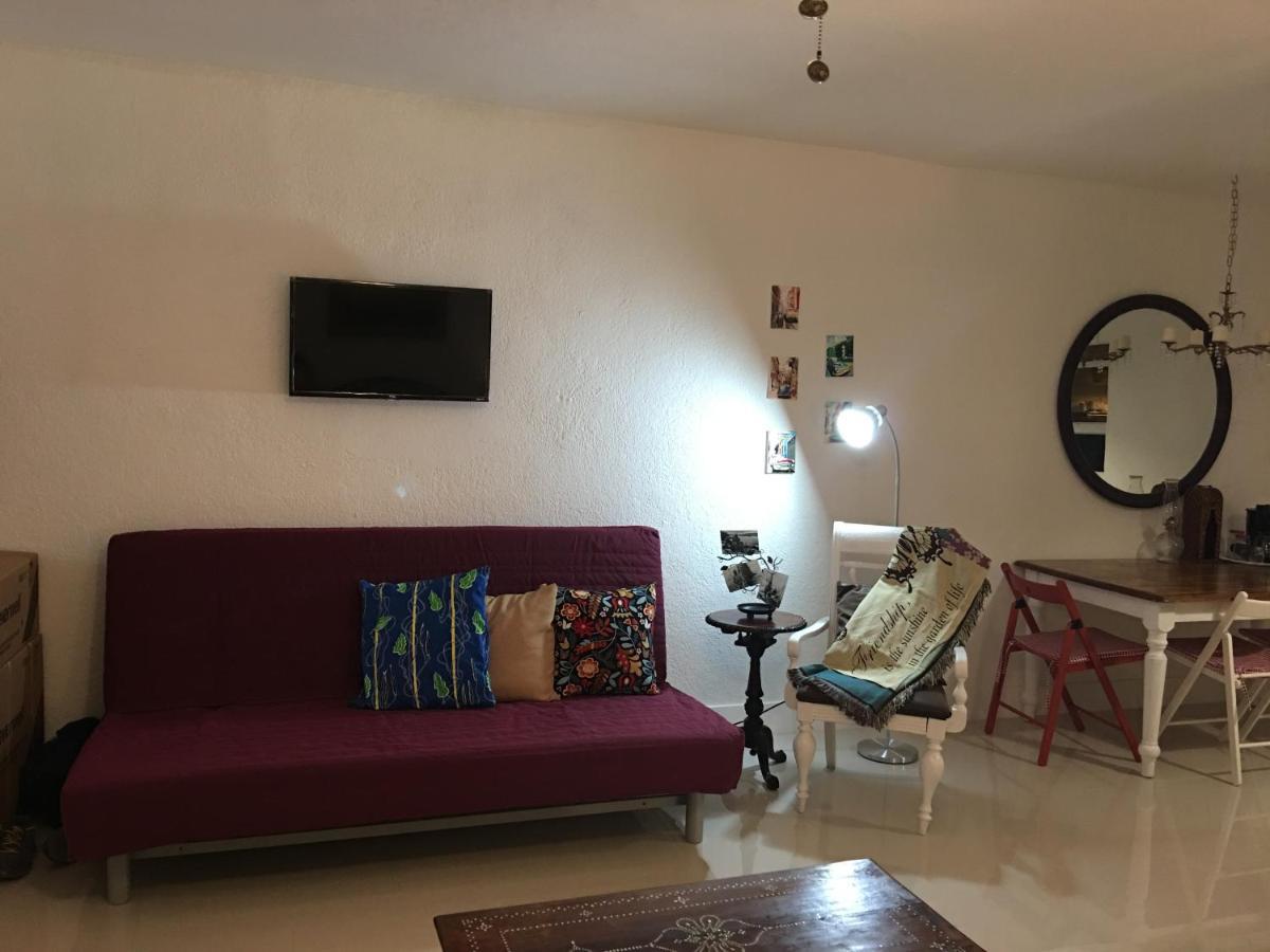 Private Studio Blocks From Coconut Grove 마이애미 외부 사진